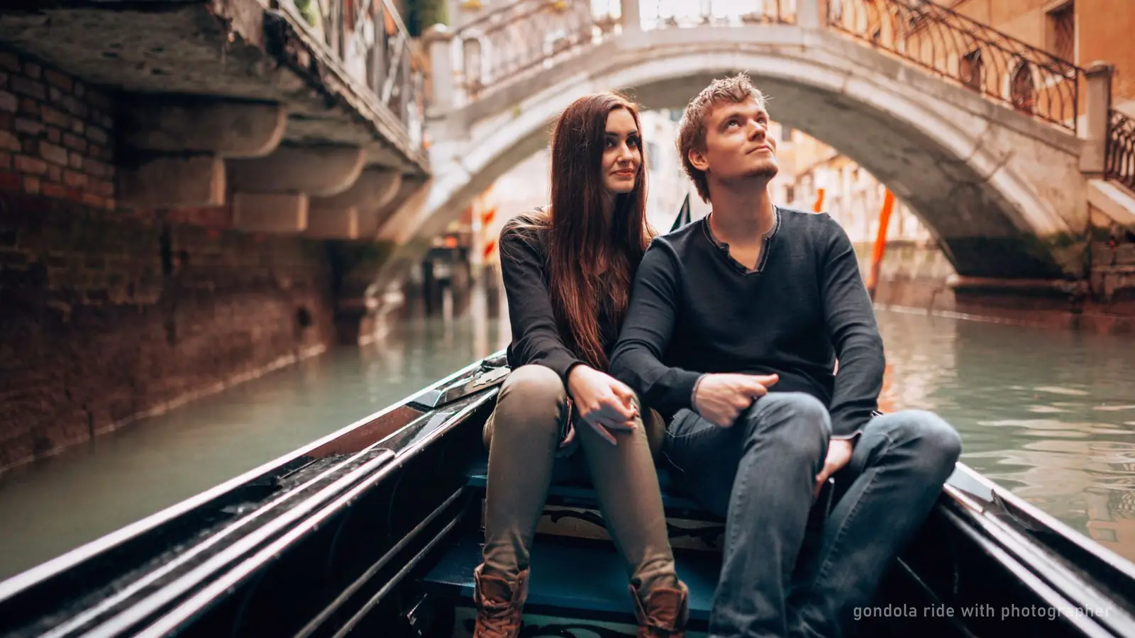 Venice Gondola Photoshoot: Private Ride with a Photographer — photo from the booking listing, Venice Gondola, Venice