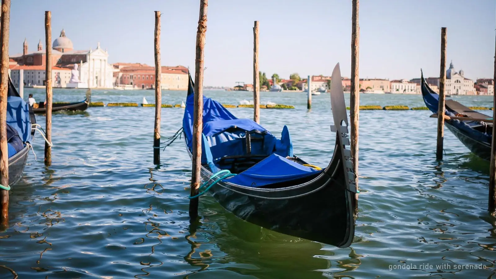 Gondola Ride with a Serenade in Venice: Private Boat — photo from the booking listing, Venice Gondola, Venice