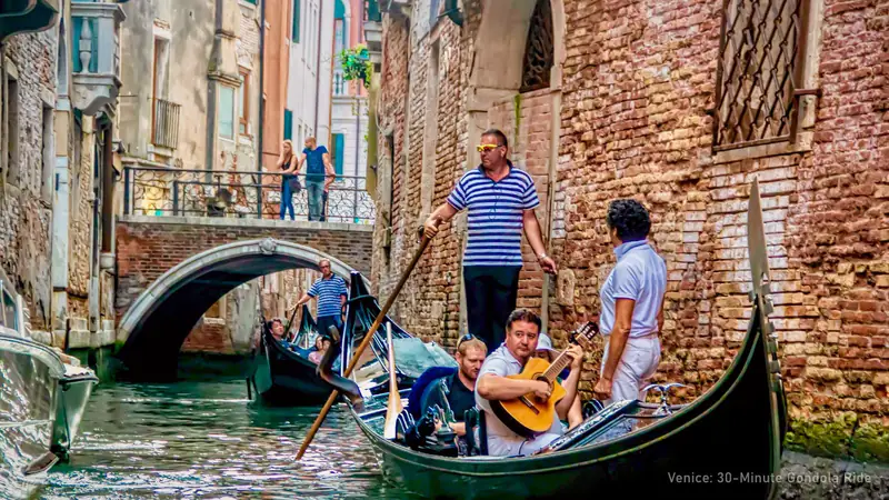 Gondola Ride with a Serenade in Venice: Private Boat — photo from the booking listing, Venice Gondola, Venice