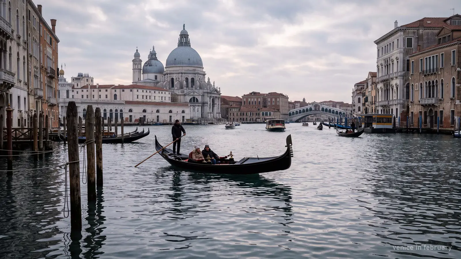 Venice Gondola, Venice: venice in february 2027: carnival weather and gondola rides